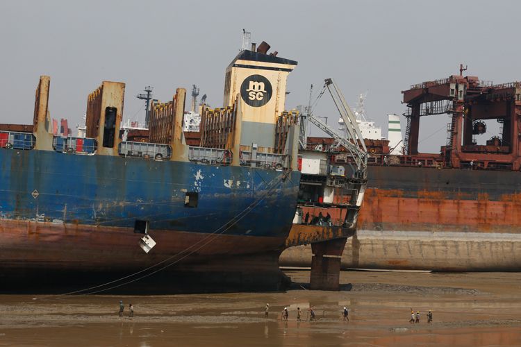 MARINE POLLUTION : SHIP RECYCLING – One Of World's Largest